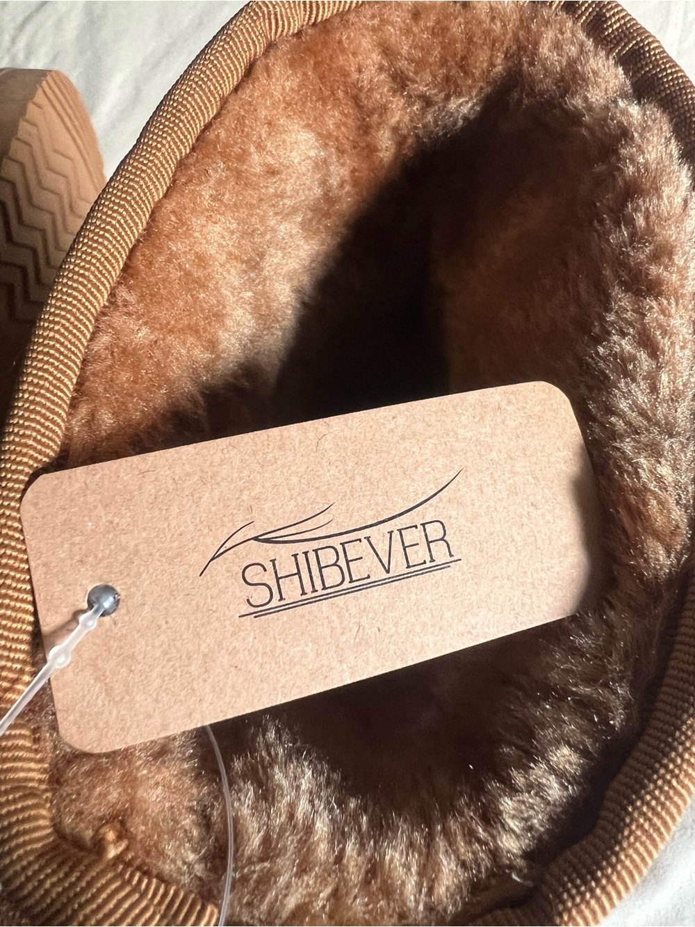 Women's Suede Platform Winter Boots in Chestnut Brown - Picture 7 of 7